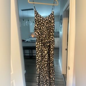 Daisy print romper / jumpsuit